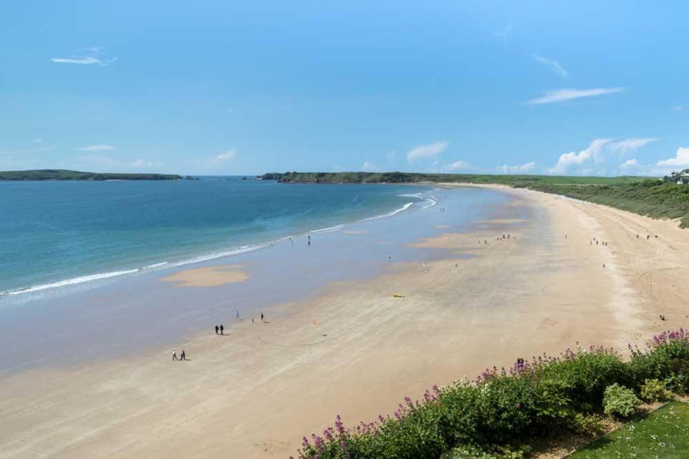 Spinnaker - Self Catering Apartment, Tenby Extérieur photo